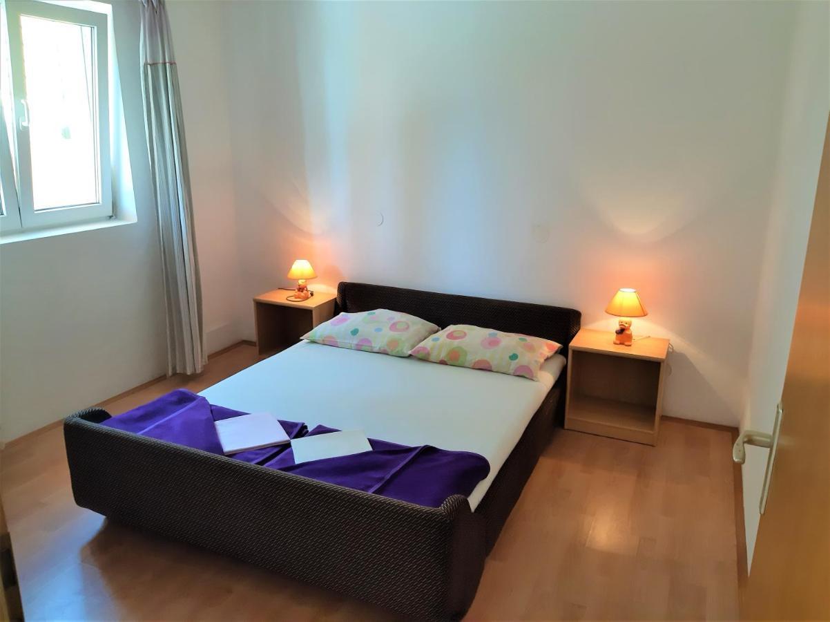Cozy Apartments With Sea View Новий Винодольський Екстер'єр фото